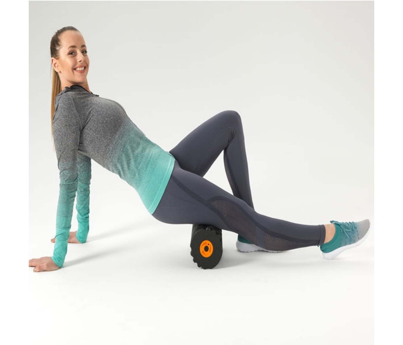 Reviber Vibrating Foam Roller